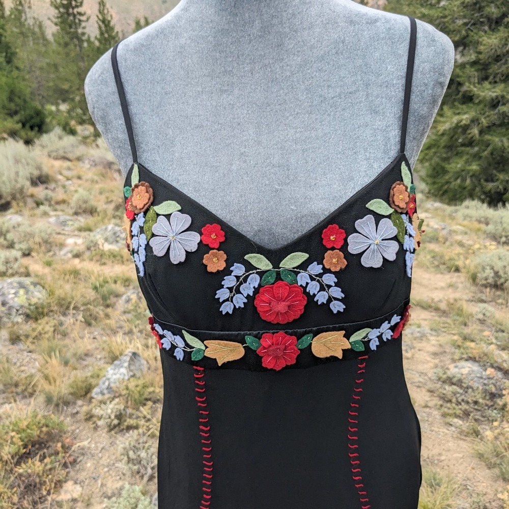 Vintage Y2K Sue Wong Black Silk Floral Applique Dress 8 Whimsigoth Embroidered - Picture 3 of 16
